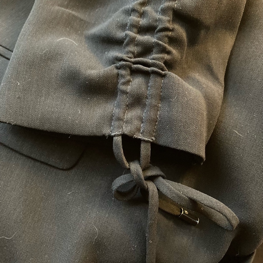 Black blazer - Picture 8 of 9
